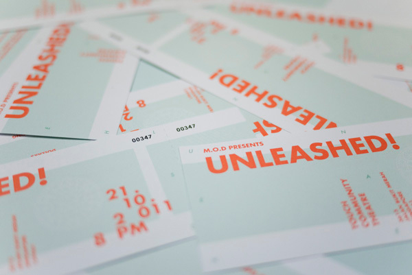 Invitaciones y entradas originales